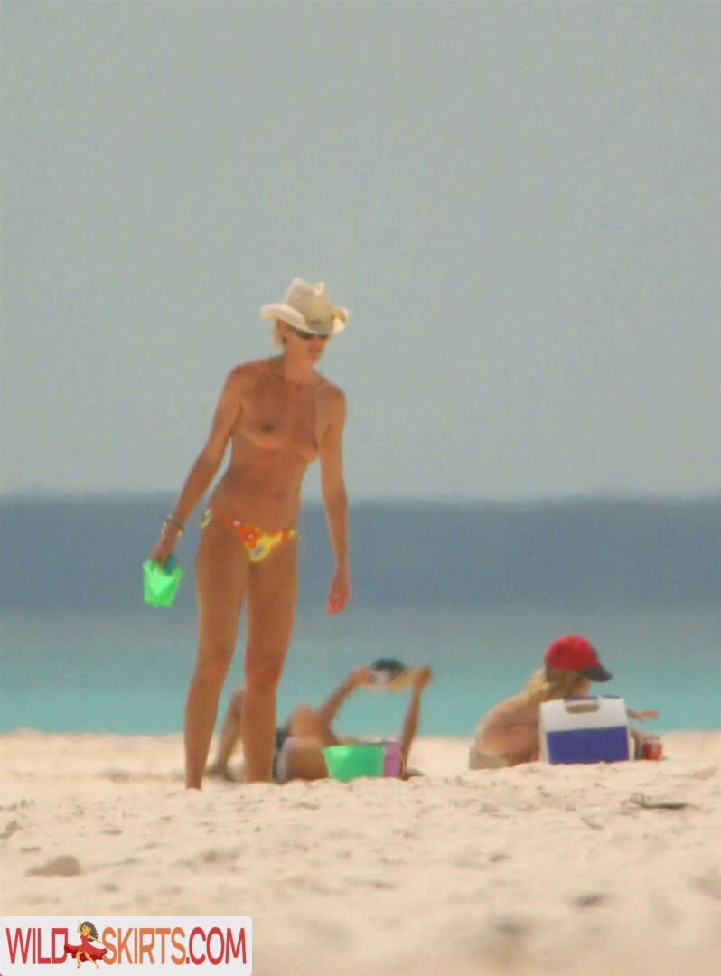 Elle Macpherson nude leaked photo #5