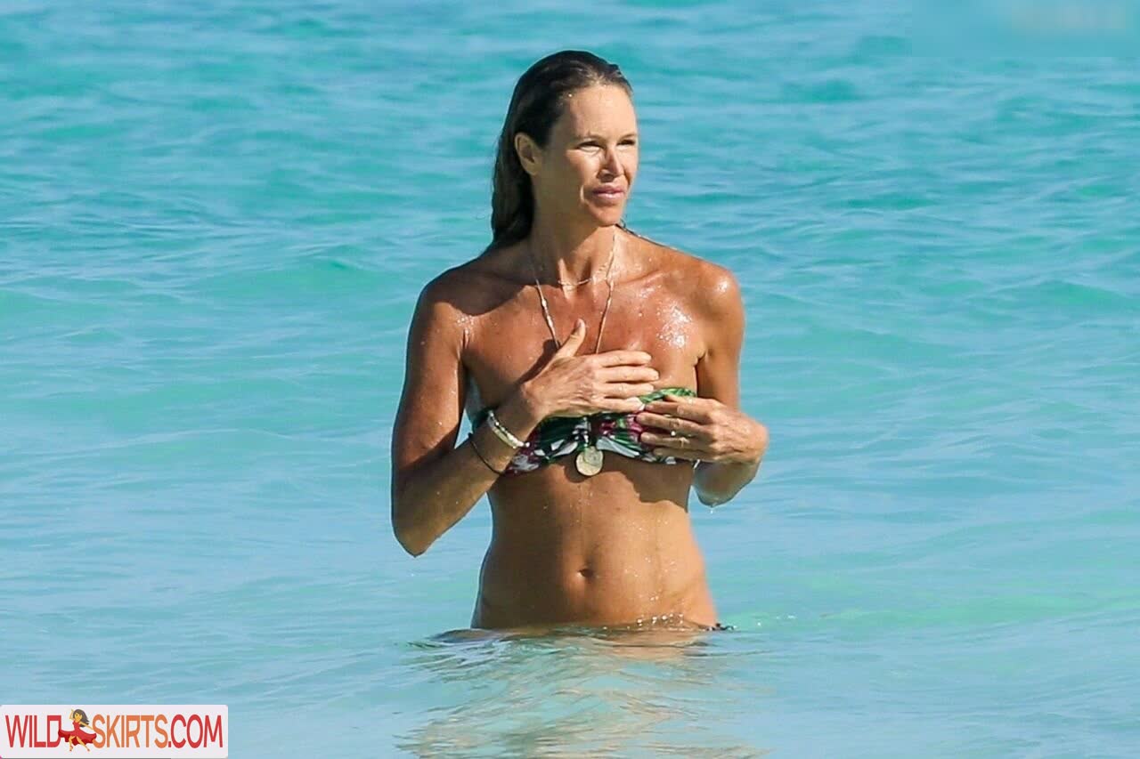 Elle Macpherson nude leaked photo #111