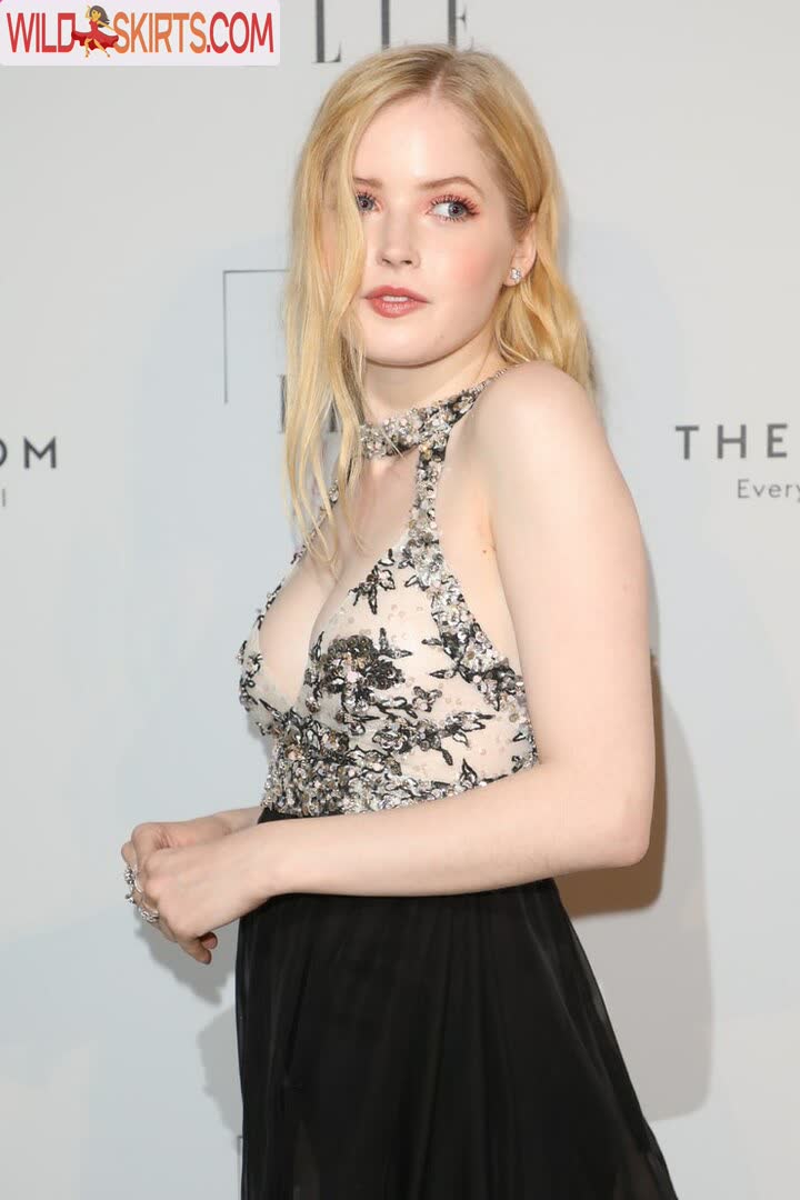 Ellie Bamber nude leaked photo #209