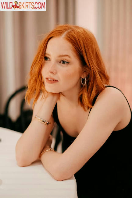 Ellie Bamber / elliebamber_ / honeybambs nude OnlyFans, Instagram leaked photo #64