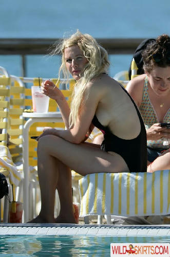 Ellie Goulding / elliegoulding / glovored nude OnlyFans, Instagram leaked photo #89