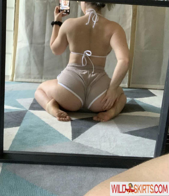 Elliemw1 / Ellimary / _emmiiillyyy_ / elliemary nude OnlyFans, Instagram leaked photo #3