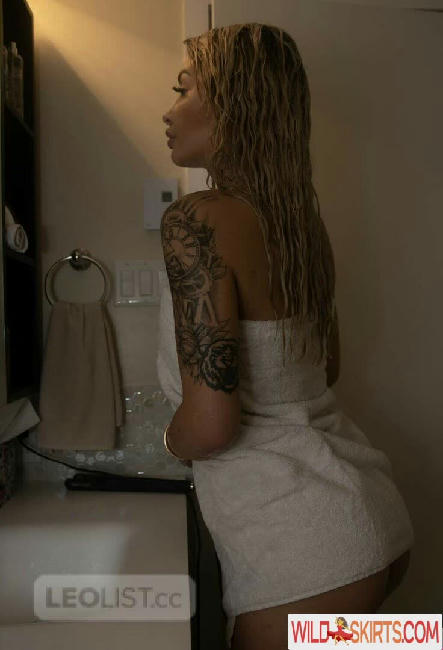 Elodie Baillargeon Roy nude leaked photo #2