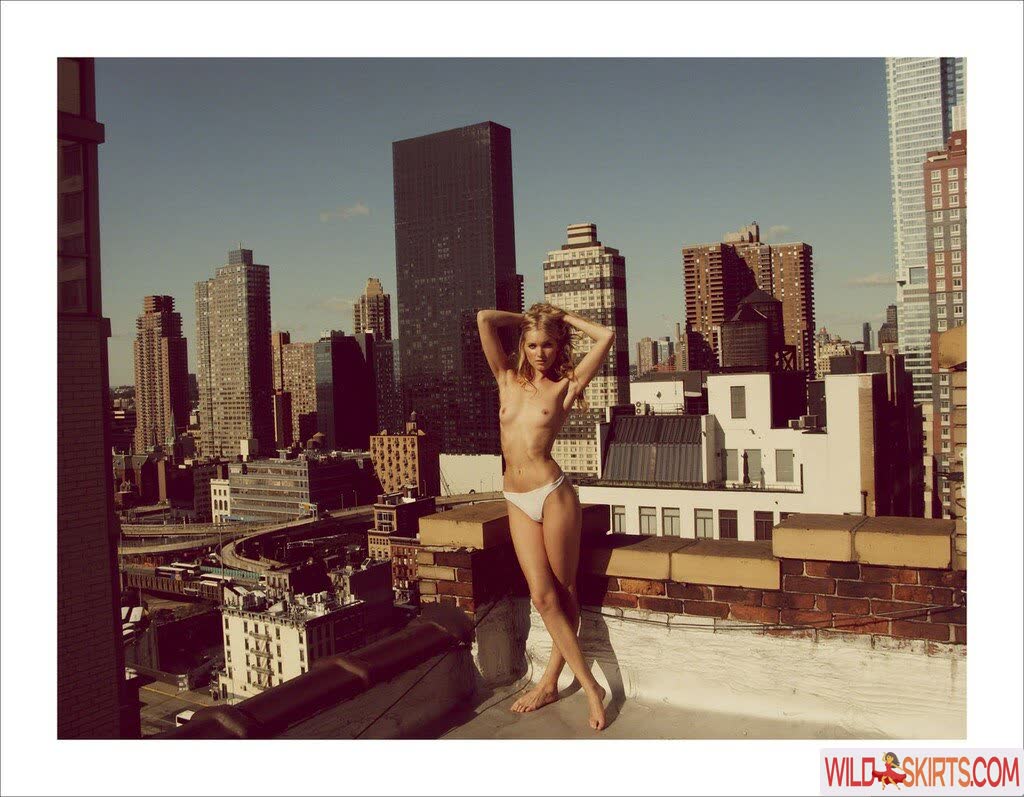 Elsa Hosk nude leaked photo #528