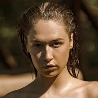 Elsie Hewitt avatar