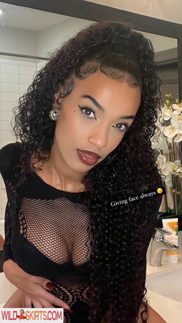 Eluabey / eleniabey / eluabey nude OnlyFans, Instagram leaked photo #7