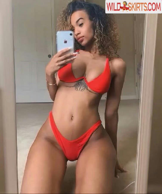 Eluabey / eleniabey / eluabey nude OnlyFans, Instagram leaked photo #5