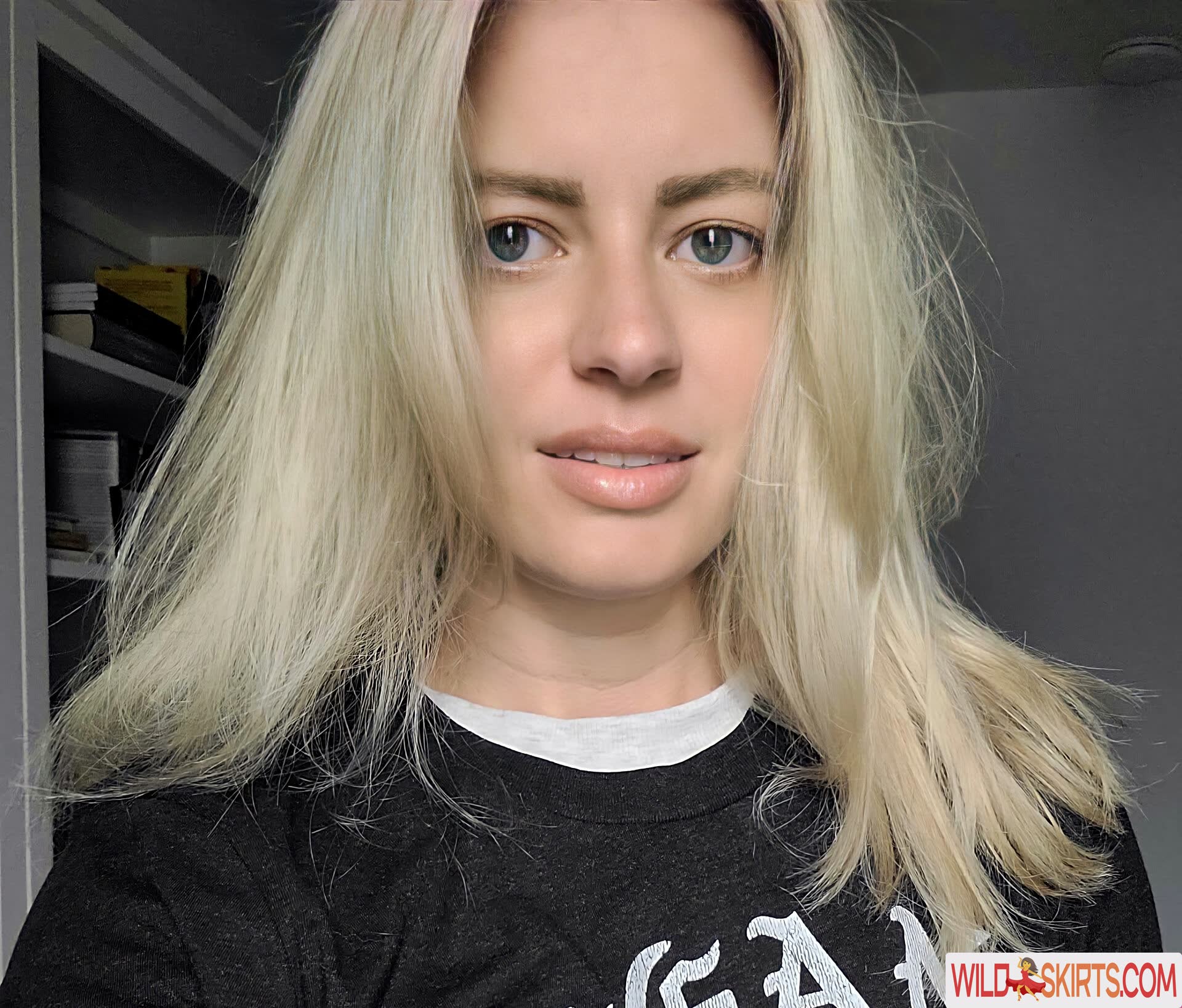 Elyse Willems nude leaked photo #118