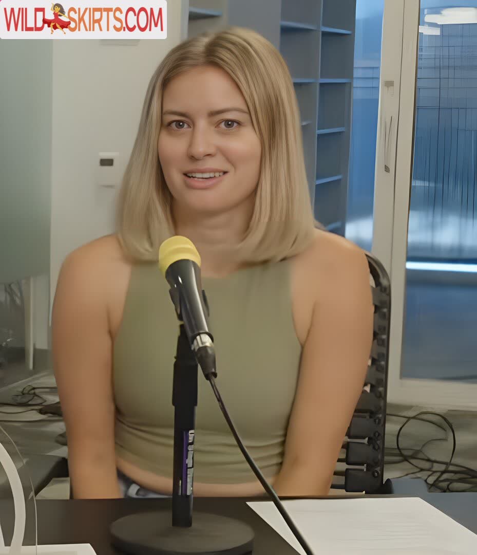 Elyse Willems nude leaked photo #33