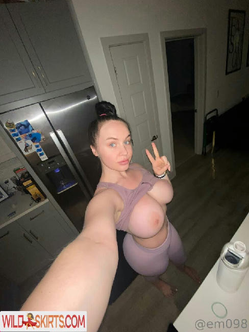 em098 / em098 / emilyyanormann nude OnlyFans, Instagram leaked photo #319