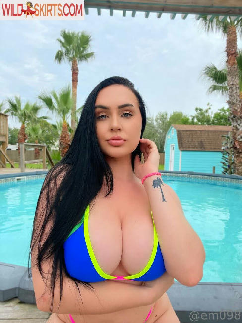 em098 / em098 / emilyyanormann nude OnlyFans, Instagram leaked photo #323