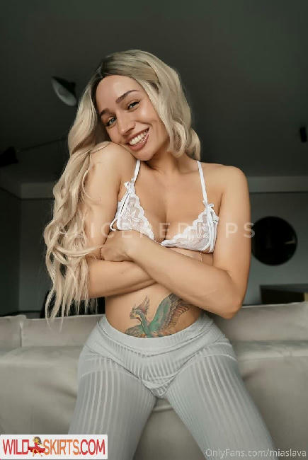 Ema Novark / aliceredlips / emanovak / emanovak33 nude OnlyFans, Instagram leaked photo #33