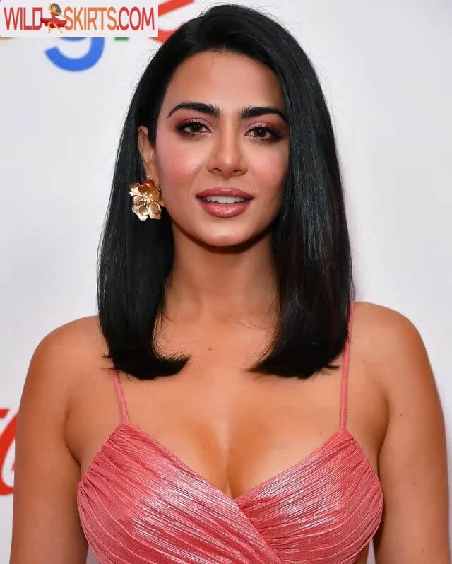 Emeraude Toubia / emeraude nude Instagram leaked photo #1