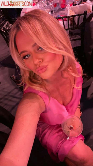 Emily Atack / emilyatack nude Instagram leaked photo #415