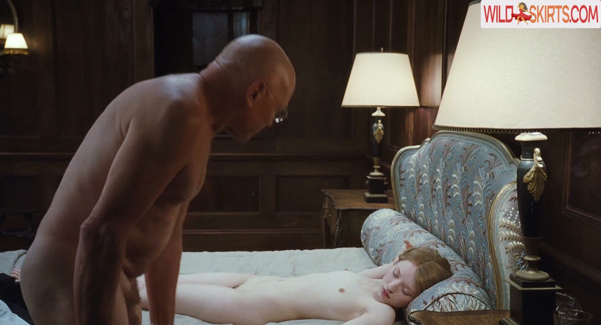 Emily Browning nude leaked photo #35