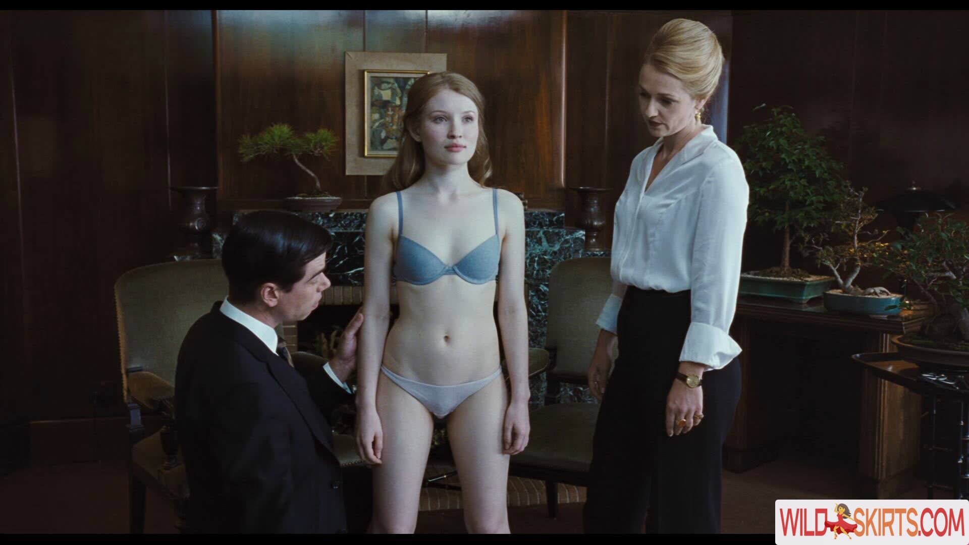 Emily Browning nude leaked photo #62