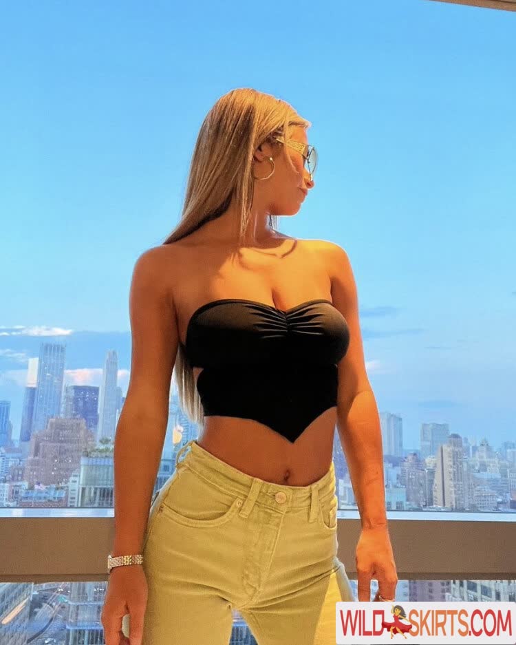 Emily Elizabeth / emmilyelizabethh nude OnlyFans, Instagram leaked photo