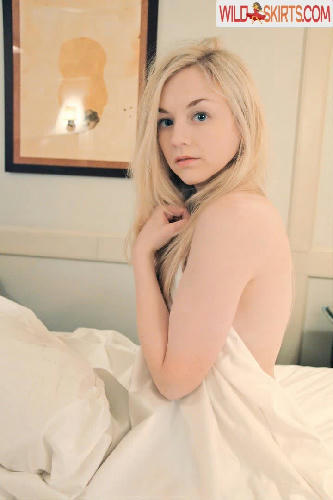 Emily Kinney / emmykinney nude Instagram leaked photo #51