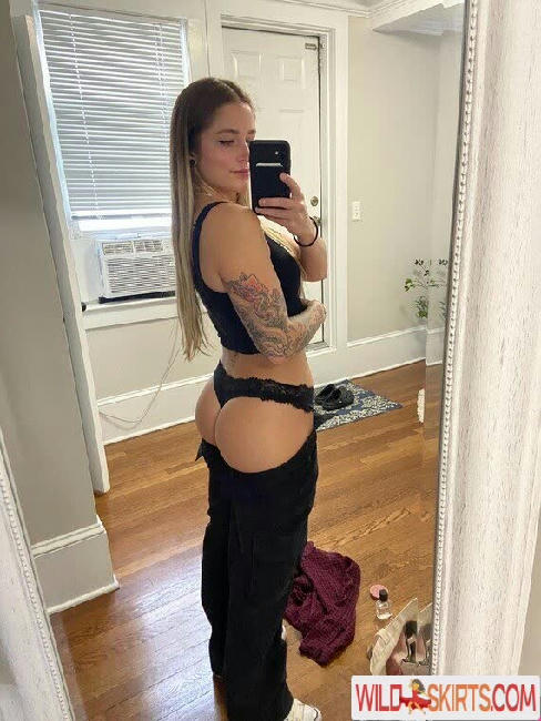 Emily May / emilymayeyee / itsmeemily96 nude OnlyFans, Instagram leaked photo #4