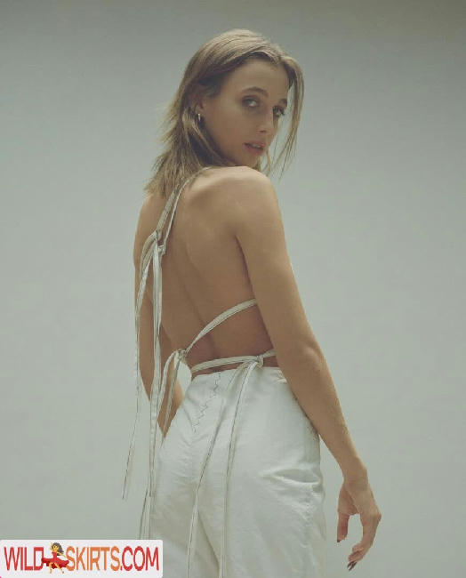 Emma Chamberlain / emmachamberlain / u95012320 nude OnlyFans, Instagram leaked photo #97