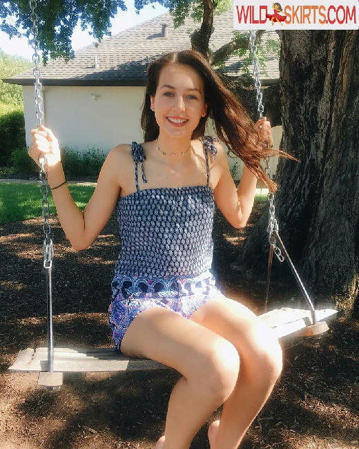 Emma Fuhrmann / emmafuhrmann nude Instagram leaked photo #5