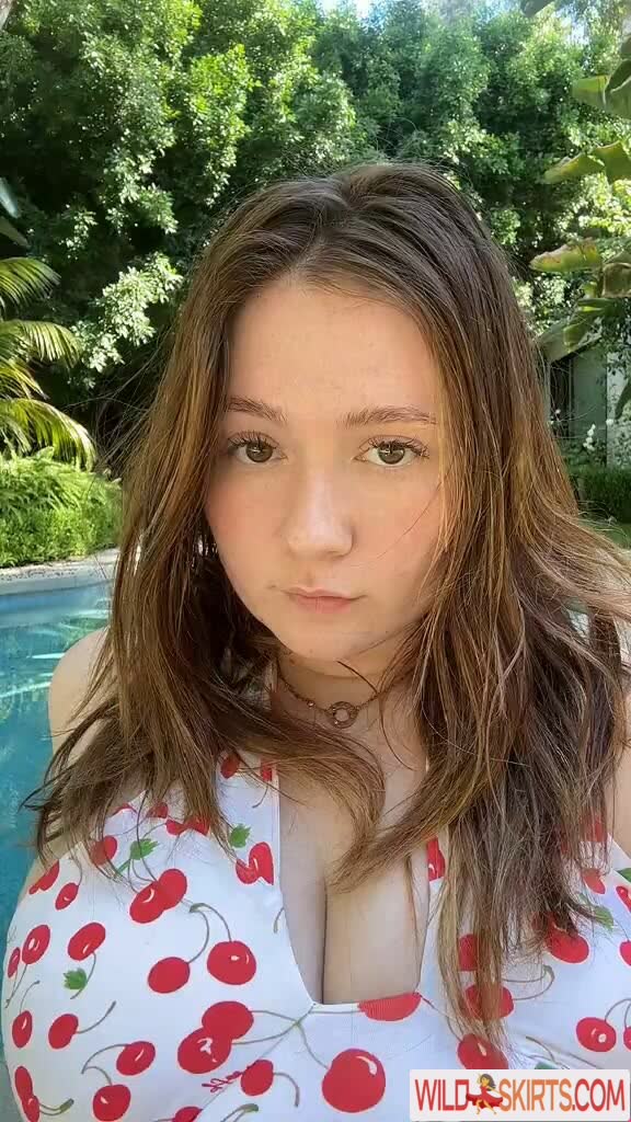 Emma Kenney / amirrazm / emmakenney / ems4638 nude OnlyFans, Instagram leaked photo #1