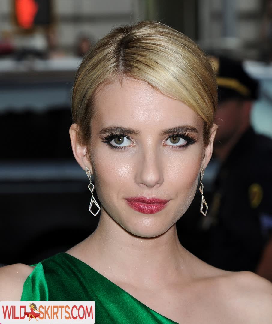 Emma Roberts / emmaroberts nude Instagram leaked photo #6