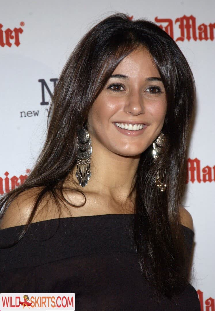 Emmanuelle Chriqui nude leaked photo #197