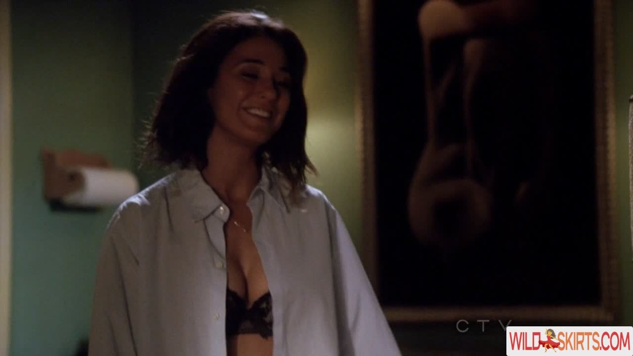 Emmanuelle Chriqui nude leaked photo #102