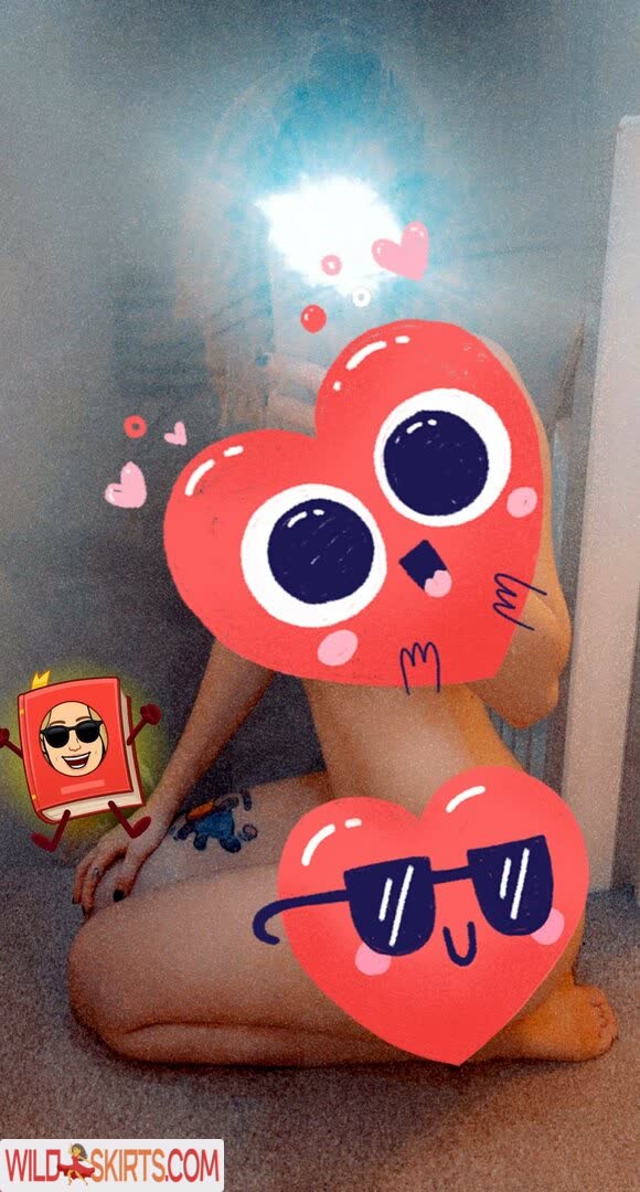 Emmaontwitch nude leaked photo #20