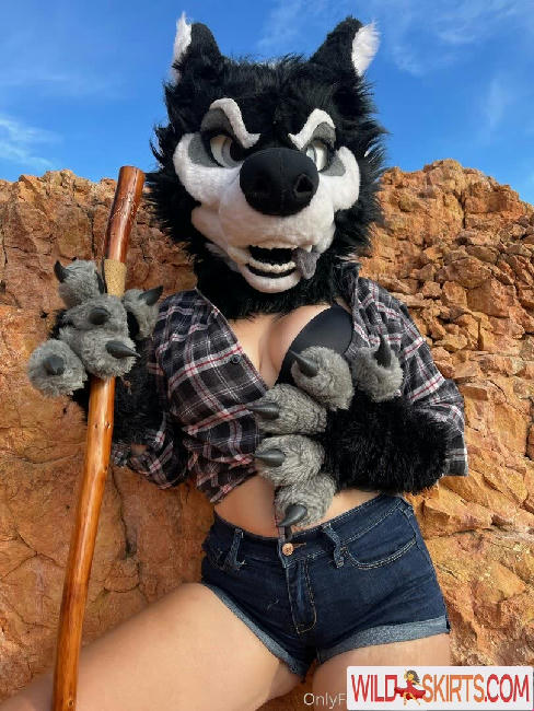 emmawerewuff nude OnlyFans, Instagram leaked photo #16