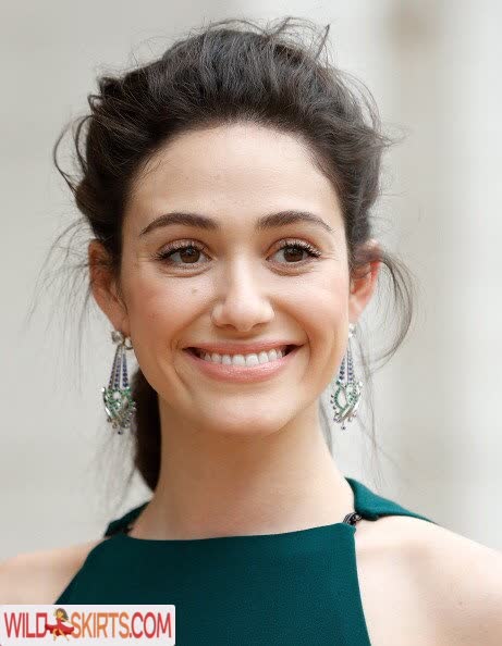 Emmy Rossum / emmy nude Instagram leaked photo