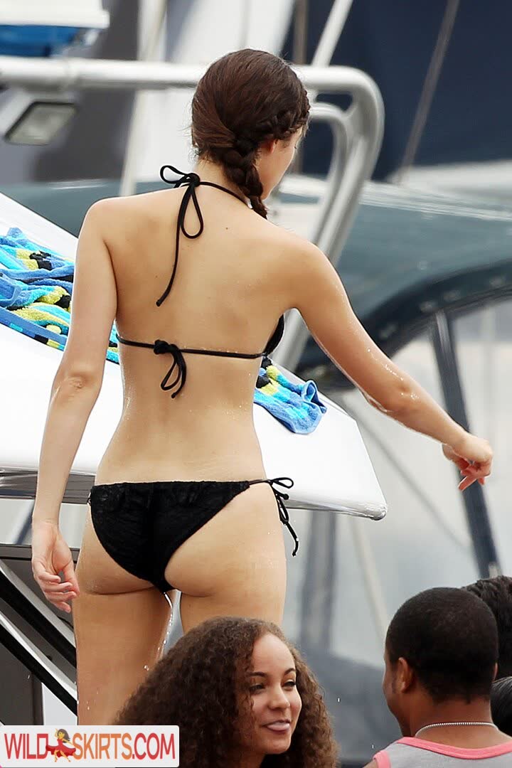 Emmy Rossum nude leaked photo #57