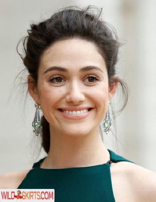 Emmy Rossum / emmy nude Instagram leaked photo #32