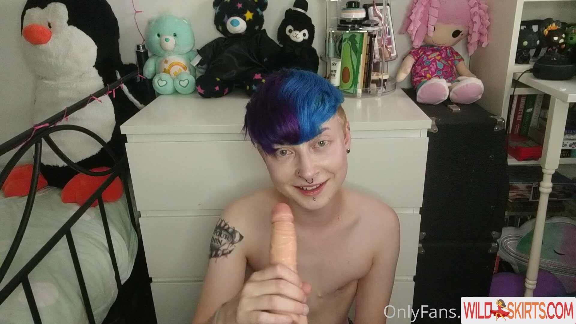 Enbyjupiterfree nude leaked photo #2