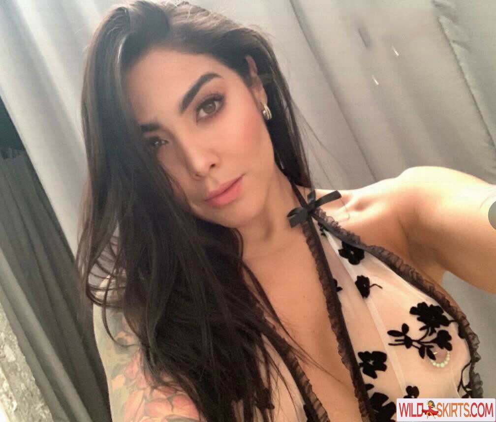 Erika Fernandez nude leaked photo #47