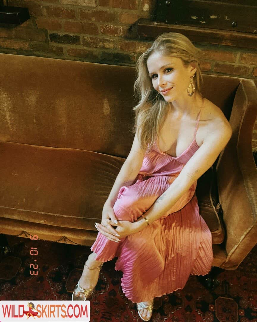 Erin Moriarty / erinelairmoriarty nude Instagram leaked photo #18