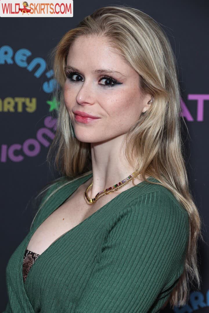 Erin Moriarty / erinelairmoriarty nude Instagram leaked photo #6