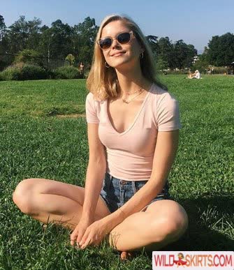 Erin Moriarty / erinelairmoriarty nude Instagram leaked photo