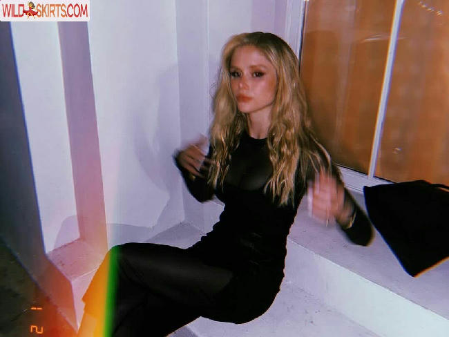 Erin Moriarty / Erin Moriarty / erinelairmoriarty nude OnlyFans, Instagram leaked photo #240