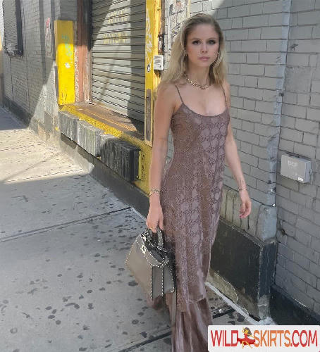 Erin Moriarty / erinelairmoriarty nude Instagram leaked photo #7