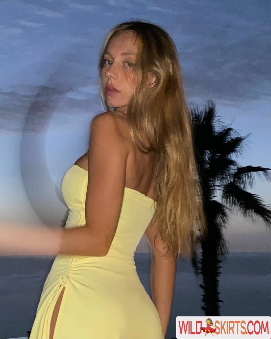Ester Exposito / ester_exposito / esterexposito nude OnlyFans, Instagram leaked photo #30