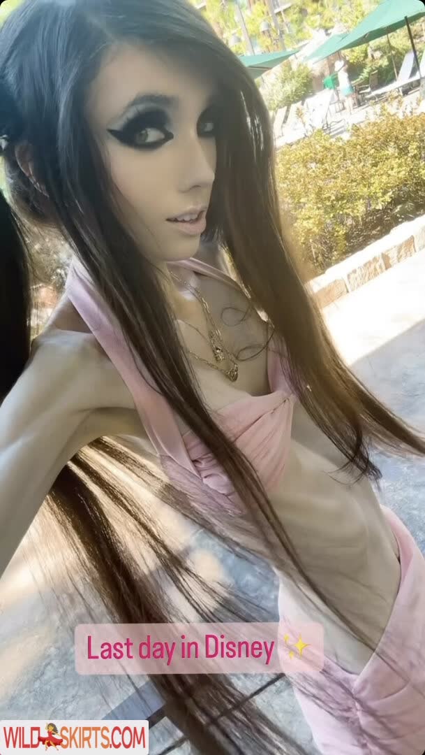 Eugenia Cooney nude leaked photo #23