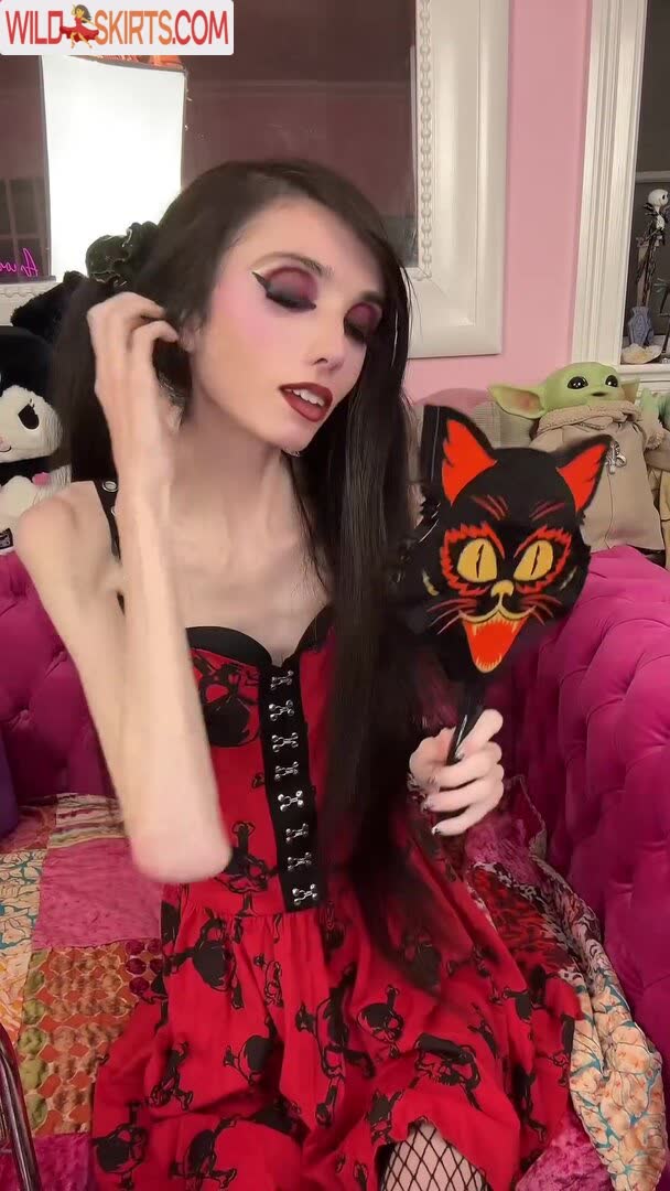 Eugenia Cooney nude leaked photo #71