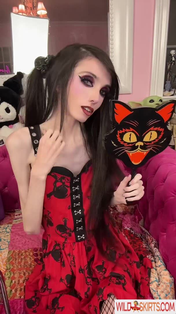 Eugenia Cooney nude leaked photo #72