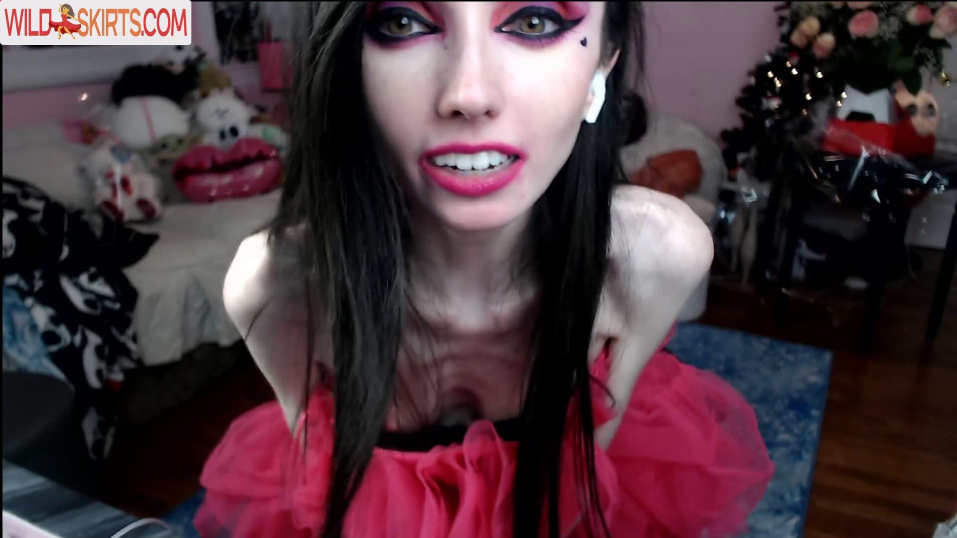 Eugenia Cooney nude leaked photo #15