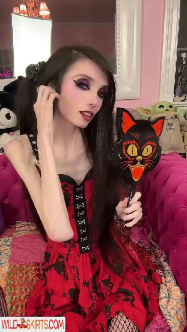 Eugenia Cooney / eugenia_cooney / eugeniacooney nude Instagram leaked photo #52