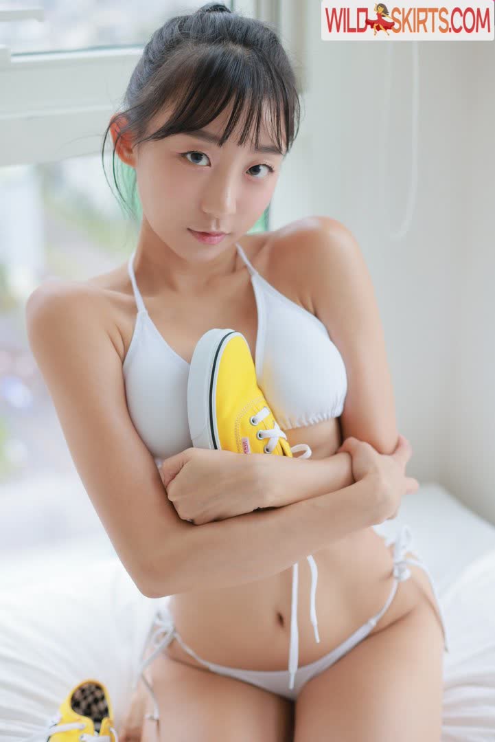 Eunji Pyoapple / djhenney / eunji / pyoapple nude OnlyFans, Patreon, Instagram leaked photo #11