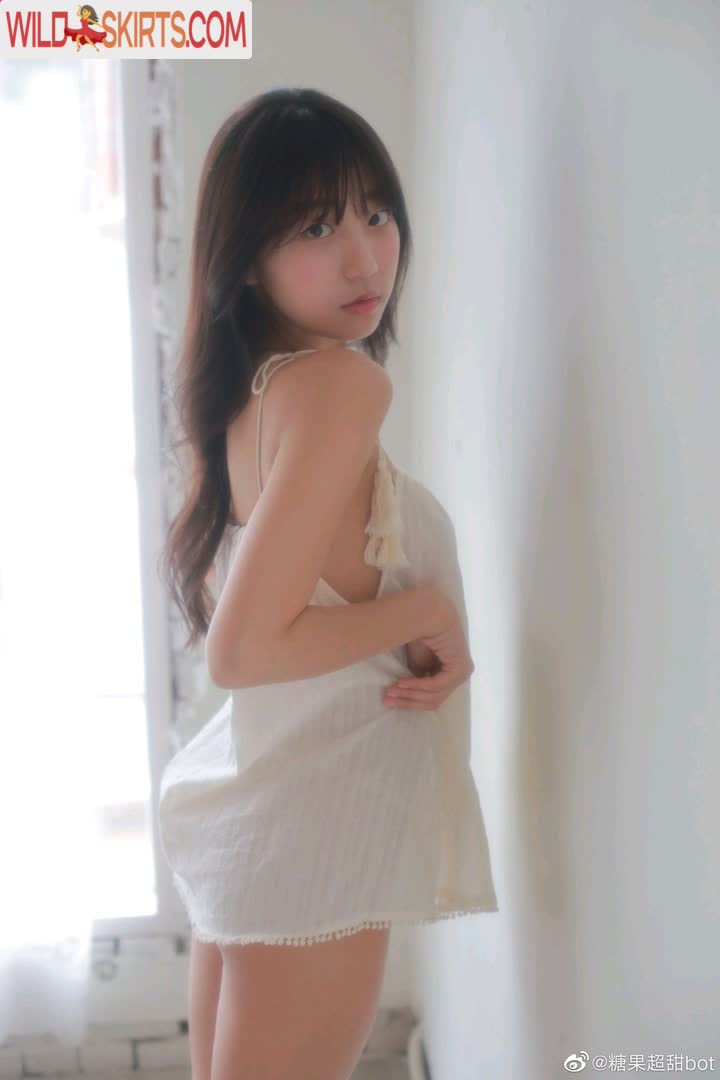 Eunji Pyoapple / djhenney / eunji / pyoapple nude OnlyFans, Patreon, Instagram leaked photo #5