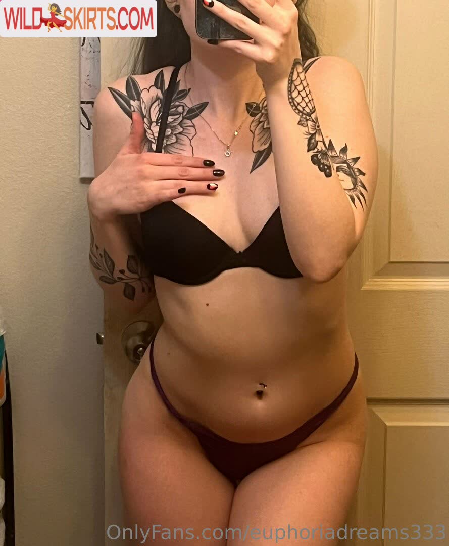 euphoriadreams333 / euphoriadreams333 / lex_that_one_dramatic_girl nude OnlyFans, Instagram leaked photo #79